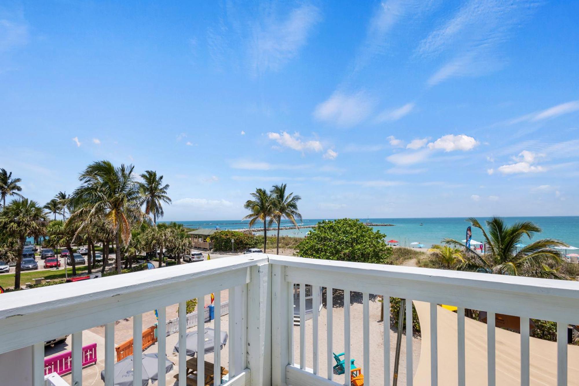 Oceanfront Inn, Inlet View Room, King Bed, #14 Fort Pierce Exterior foto
